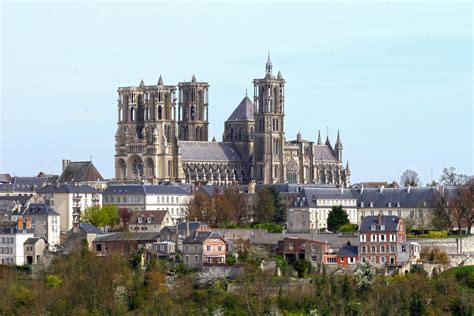 Laon